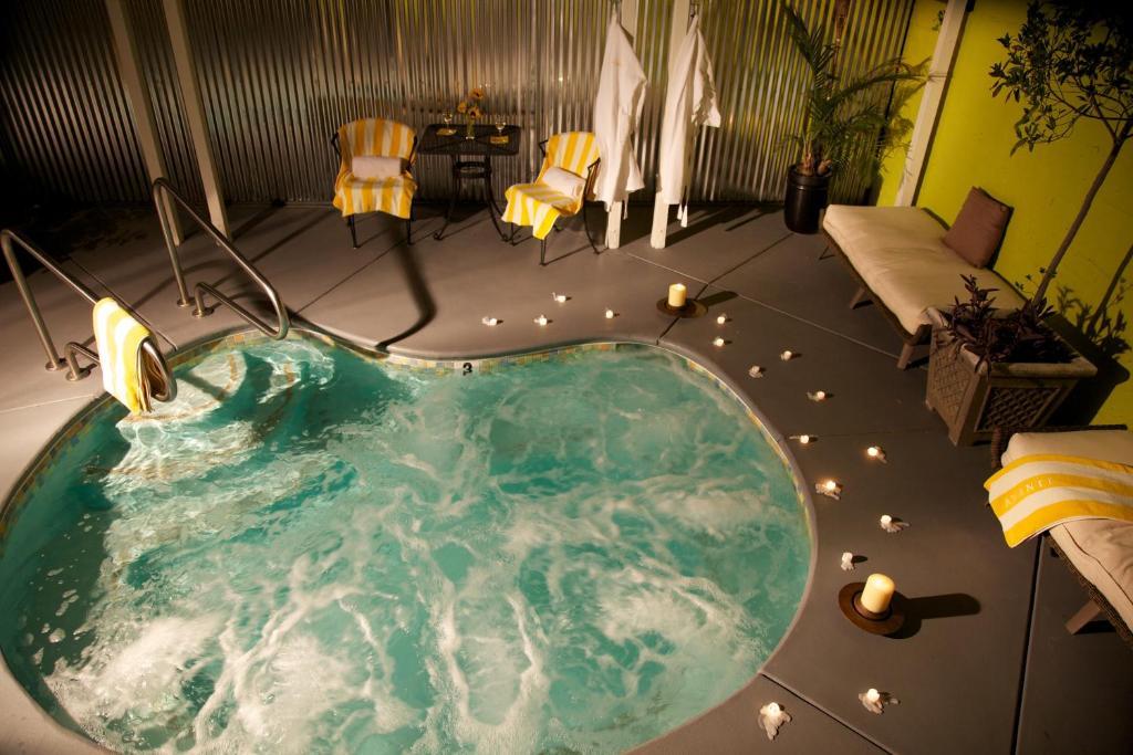 Avanti Hotel Палм Спринг Екстериор снимка